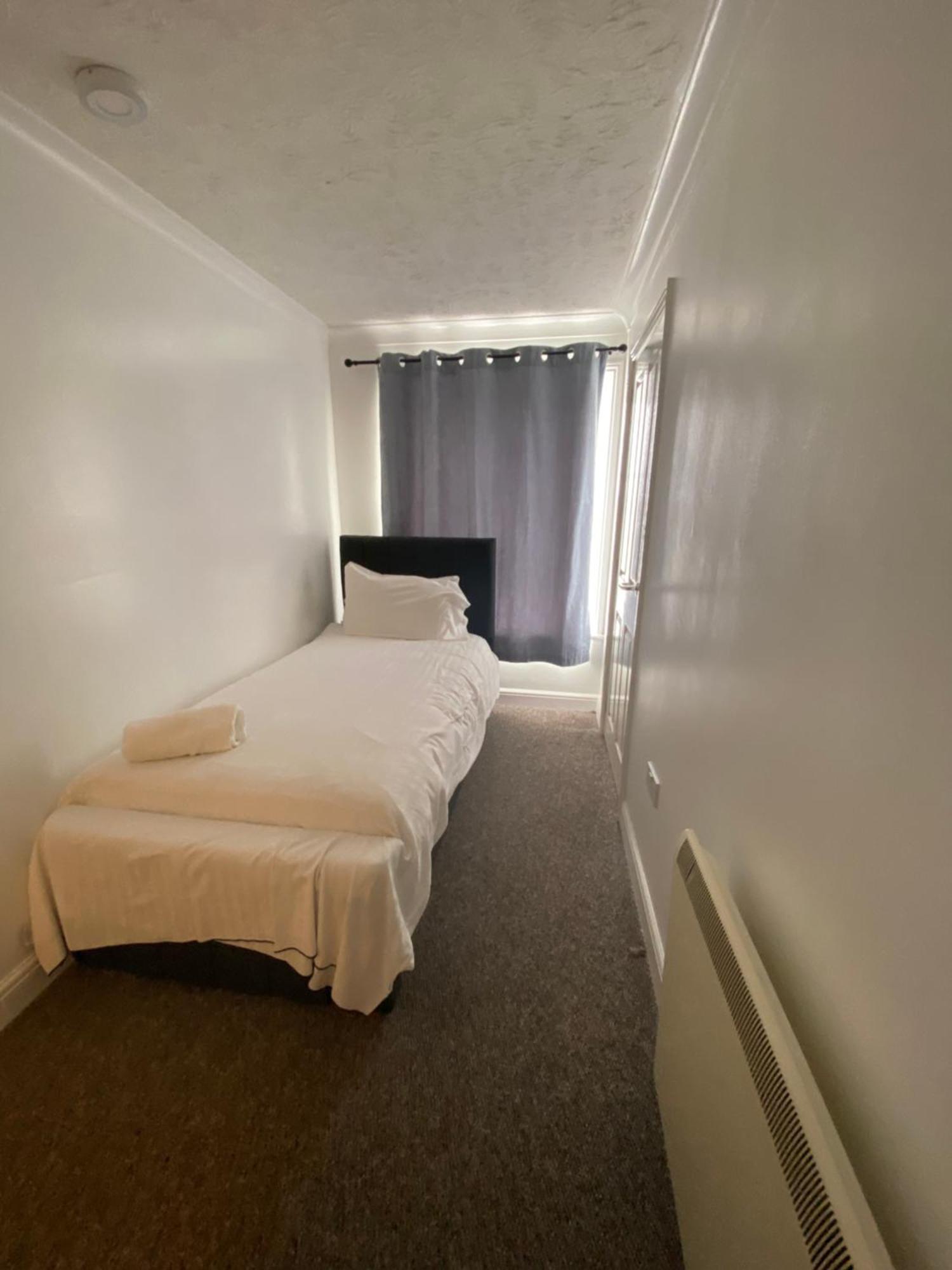 Spacious One Bedroom Flat With River View, 1E Great Yarmouth Exteriér fotografie