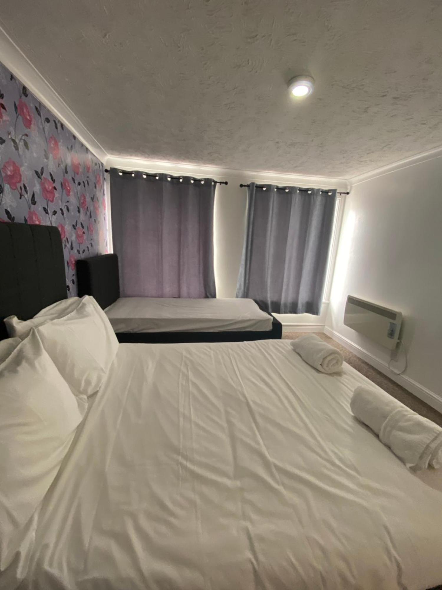 Spacious One Bedroom Flat With River View, 1E Great Yarmouth Exteriér fotografie